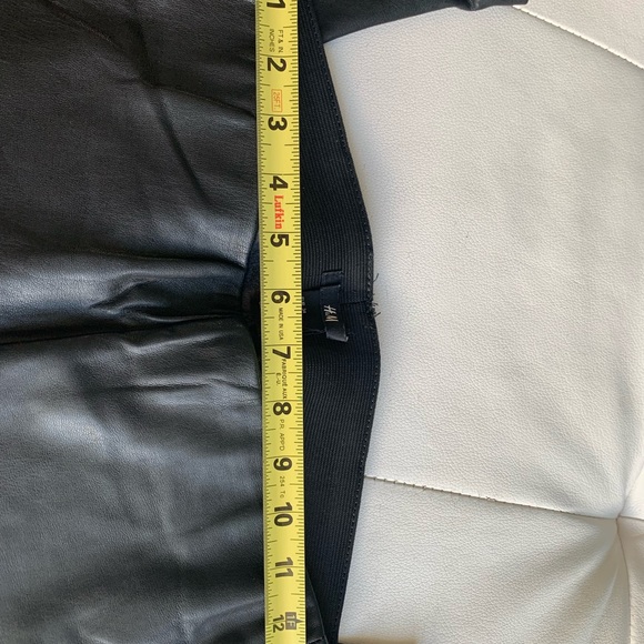 H&M Black Faux Leather Pants Leggings Size 4 - Picture 11 of 13